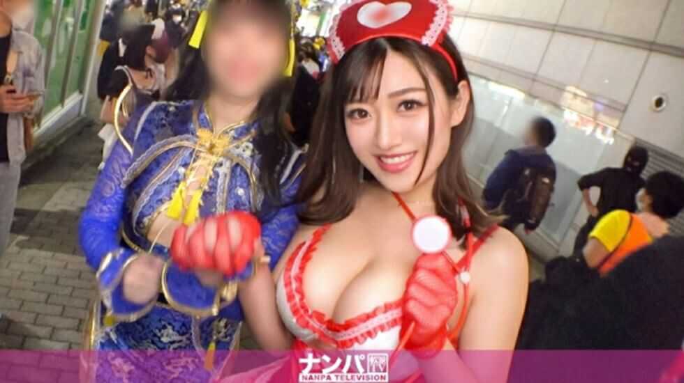 GANA-2613、【渋谷ハロウィン2021】二人組コスプレ美女をナンパ成功！Hカップの爆乳に