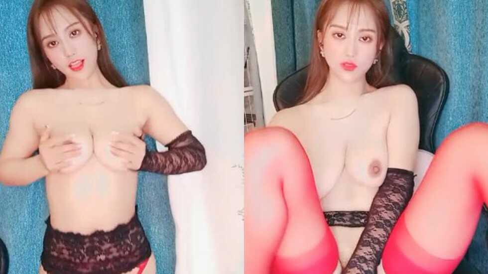 气质颜值俱佳的极品美女自慰、撩骚网友-avr